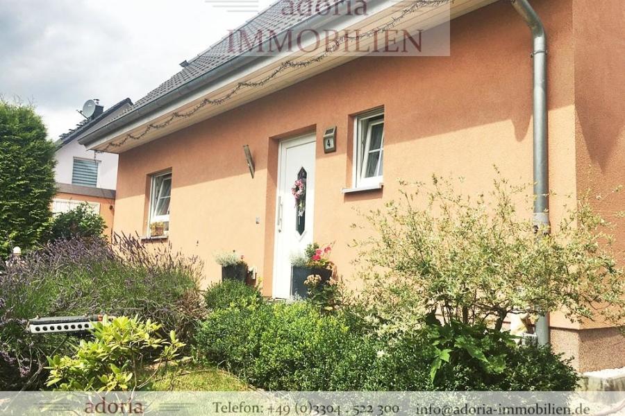Gepflegtes Einfamilienhaus mit Doppelgarage im Umland - Hauptstadtnähe - Marwitz