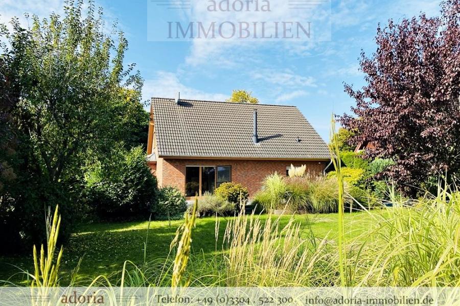 * VERMIETUNG * Einfamilienhaus mit Garten - Platz für die Familie - Seenähe